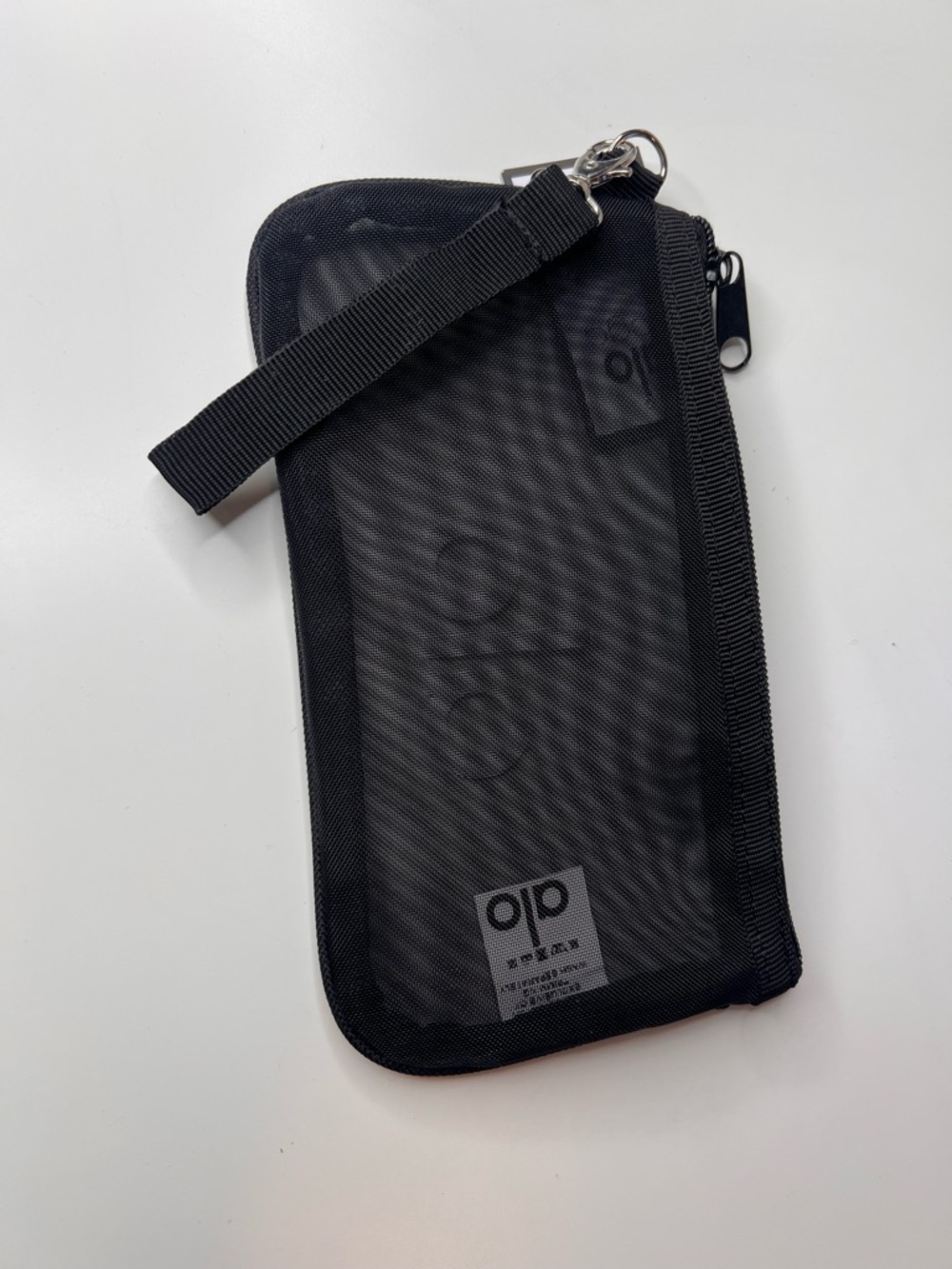 ALO Yoga Black Mesh Wristlet Pouch with White Logo inspired - Picture 4 of 6
